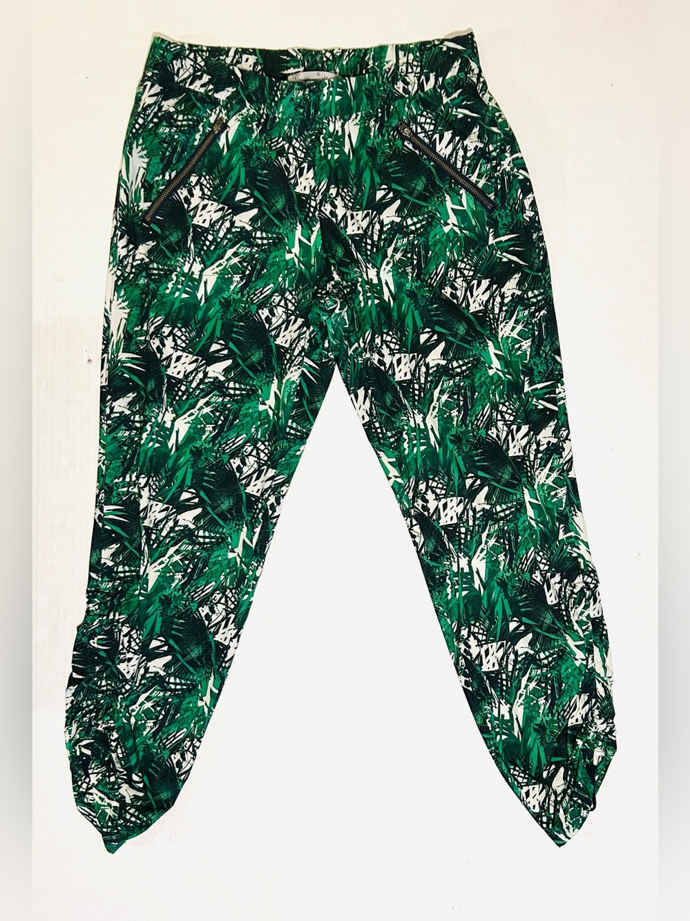 Athleta Women’s 6 Green Aspire Palm Floral Botanical Lightweight Jogger Pants